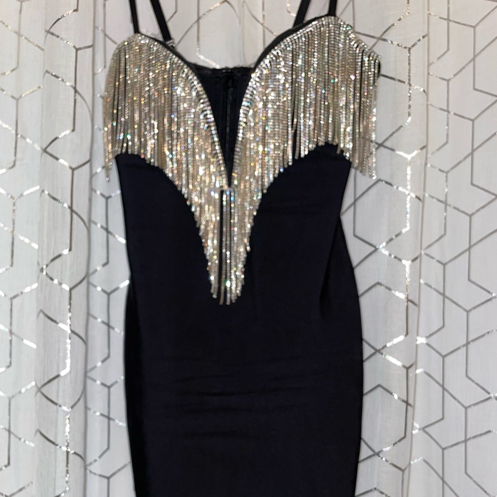 Black bandage dress for the sexy fierce fashionista 💋💅🏾